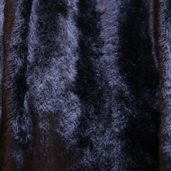 Danier Leather Jacket (Faux Fur Lining) - Picture 5 of 7